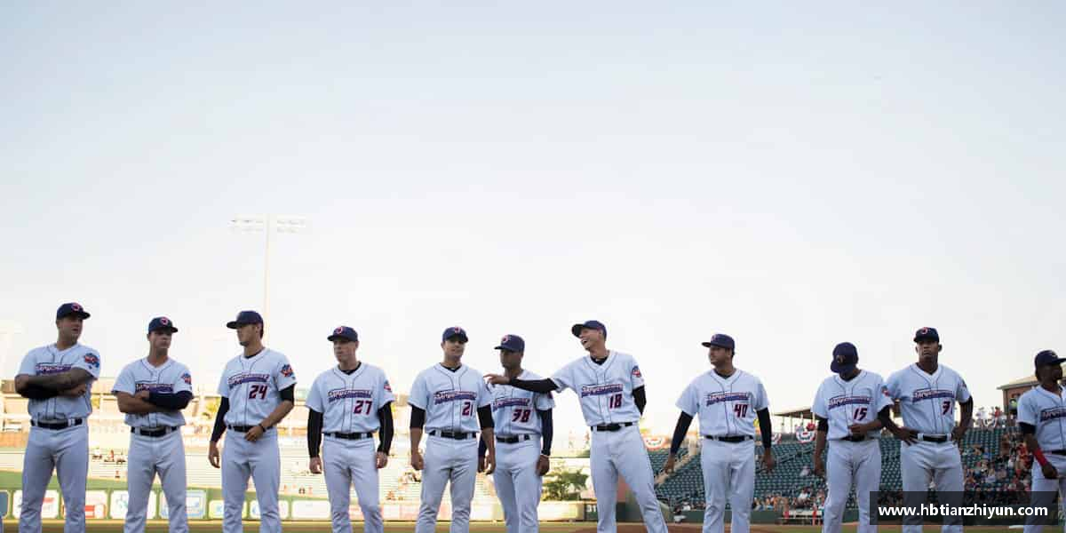 三亿体育科技有限公司坚持拼搏，超越极限，开启不一样的人生。